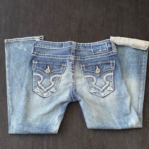 Big Star Remy Low Rise Fit Size 27 cropped jeans